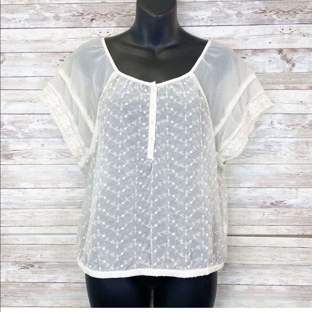 American Eagle Ivory Eyelet Sheer Short Sleeve Blouse